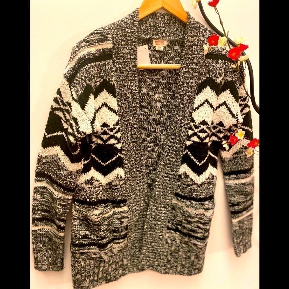 Mossimo Supply Co . Cardigan Sweater